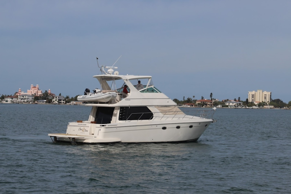 Carver-46 Voyager 2005-Clear 2 Close St Petersburg-Florida-United States-6082878