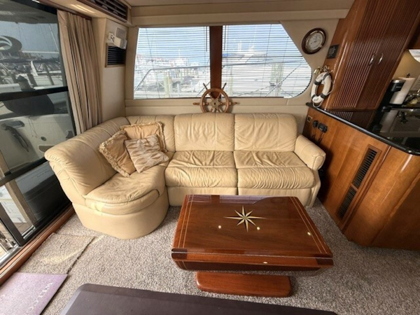 Carver-46 Voyager 2005-Clear 2 Close St Petersburg-Florida-United States-6083140