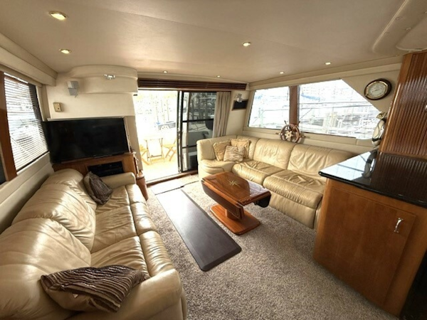 Carver-46 Voyager 2005-Clear 2 Close St Petersburg-Florida-United States-6083142