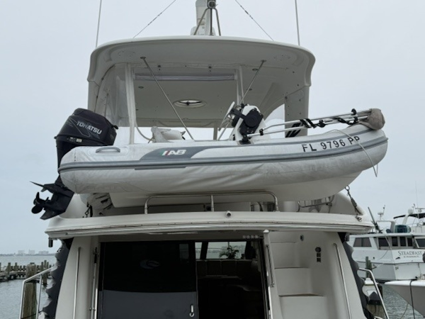 Carver-46 Voyager 2005-Clear 2 Close St Petersburg-Florida-United States-6083253