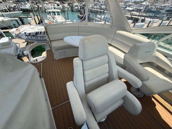 Carver-46 Voyager 2005-Clear 2 Close St Petersburg-Florida-United States-6083078