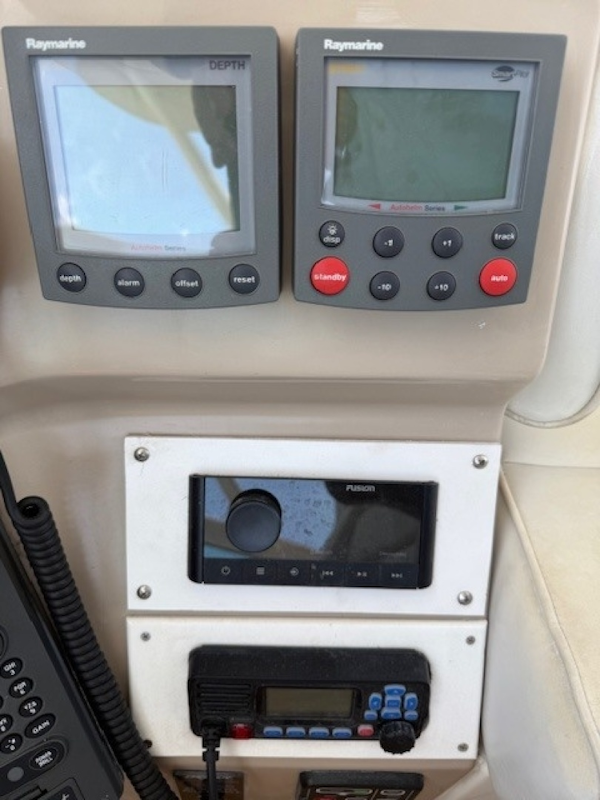 Carver-46 Voyager 2005-Clear 2 Close St Petersburg-Florida-United States-6083085