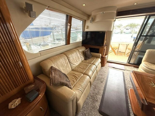 Carver-46 Voyager 2005-Clear 2 Close St Petersburg-Florida-United States-6083139