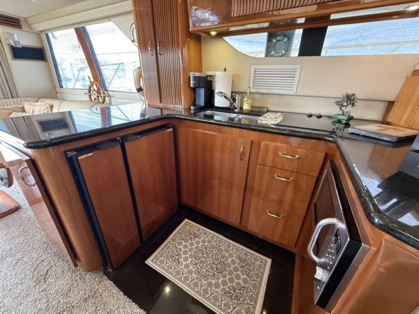 Carver-46 Voyager 2005-Clear 2 Close St Petersburg-Florida-United States-6083150 | Thumbnail
