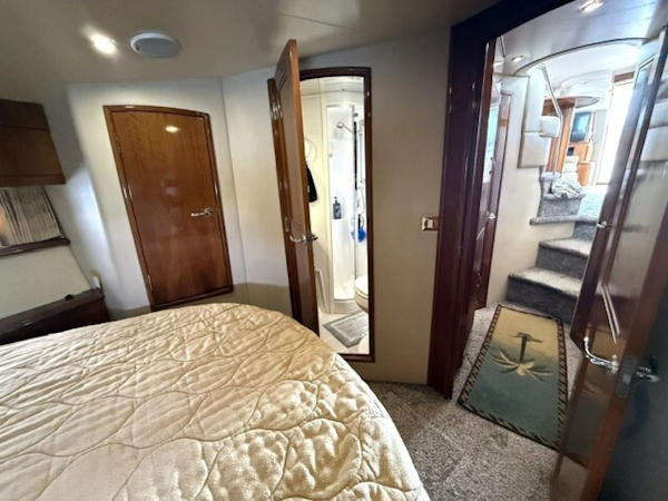 Carver-46 Voyager 2005-Clear 2 Close St Petersburg-Florida-United States-6083226