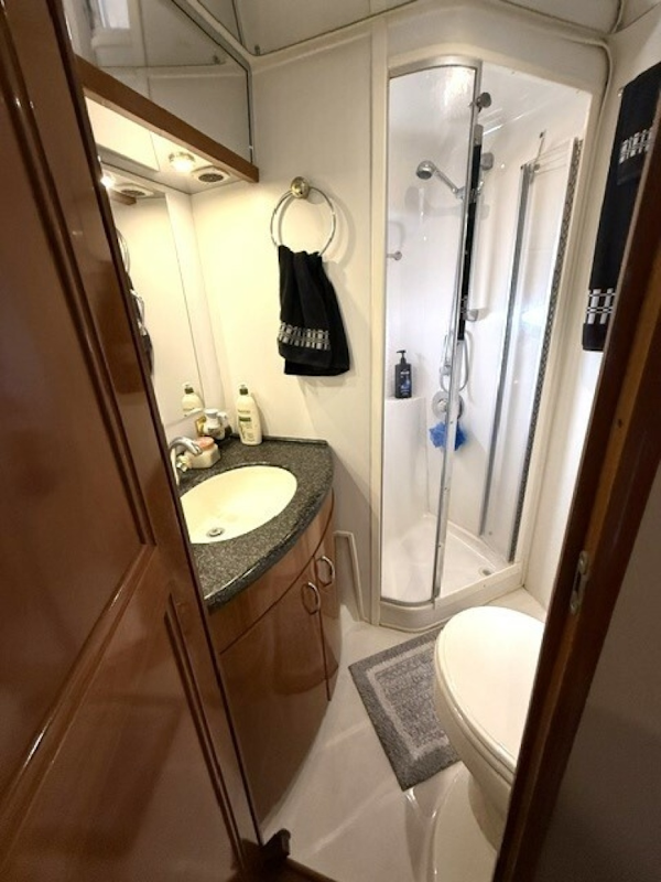 Carver-46 Voyager 2005-Clear 2 Close St Petersburg-Florida-United States-6083227