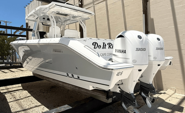 Pursuit-S328 2020 -Bonita Springs-Florida-United States-6080139