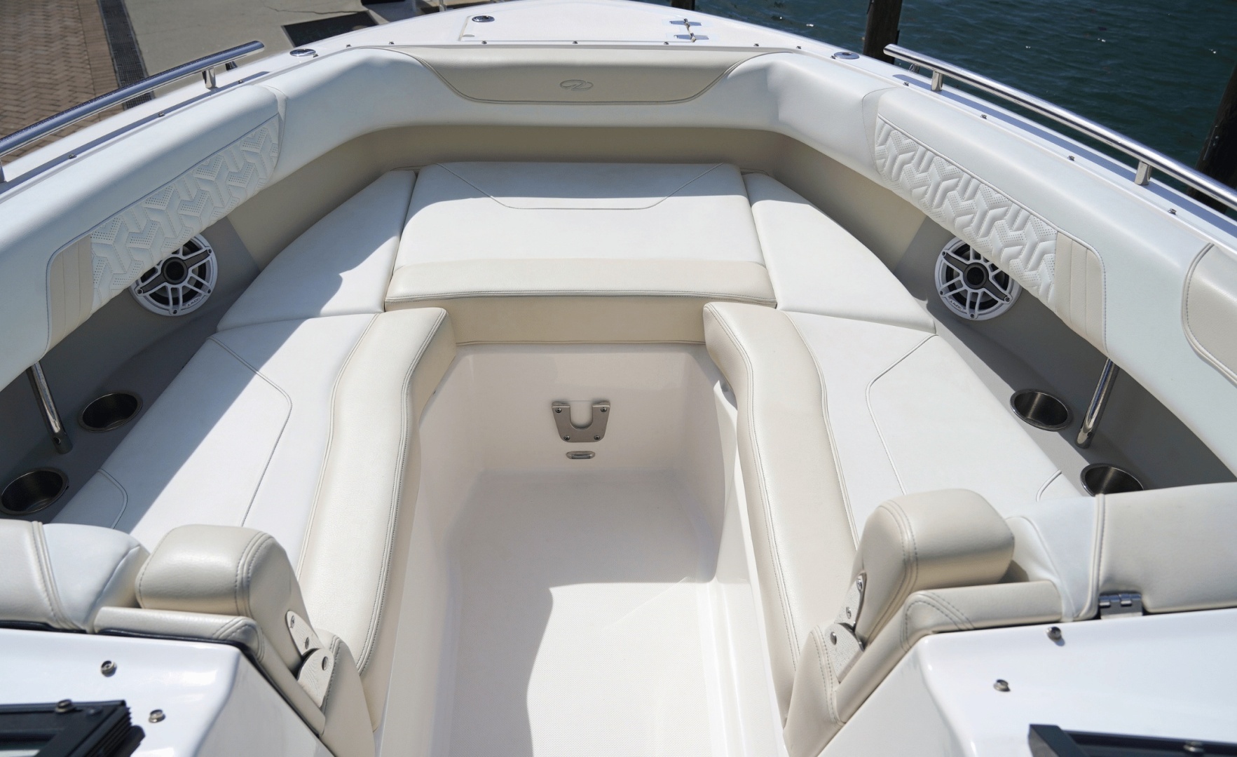 Regal-LX9 2024 -Bonita Springs-Florida-United States-6080202 | Thumbnail