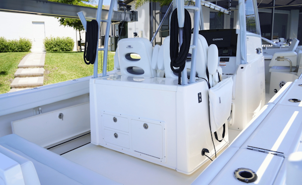 Cobia-320CC 2023 -Bonita Springs-Florida-United States-6080435