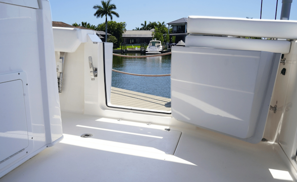Cobia-320CC 2023 -Bonita Springs-Florida-United States-6080457