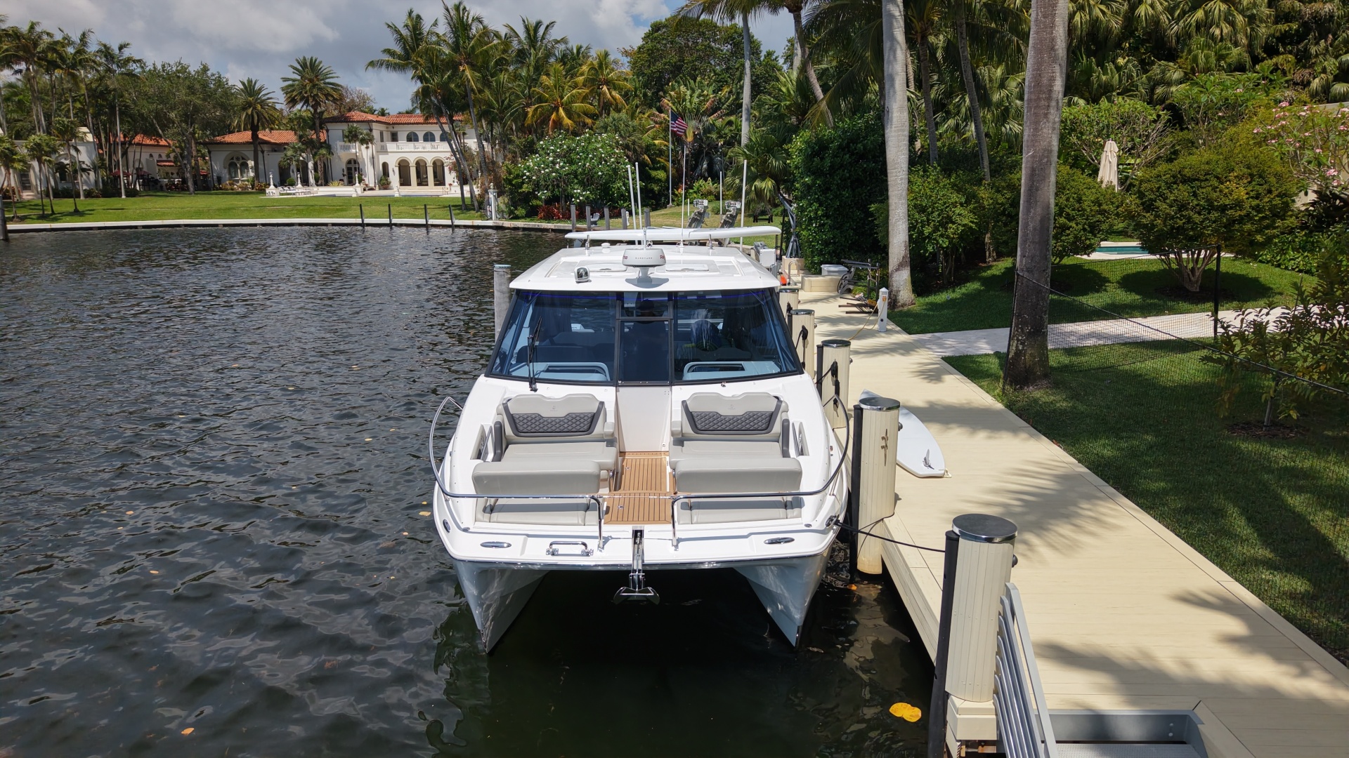 Aquila-36 Sport 2025 -miami-Florida-United States-6081900 | Thumbnail