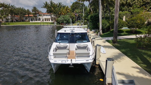Aquila-36 Sport 2025 -miami-Florida-United States-6081900