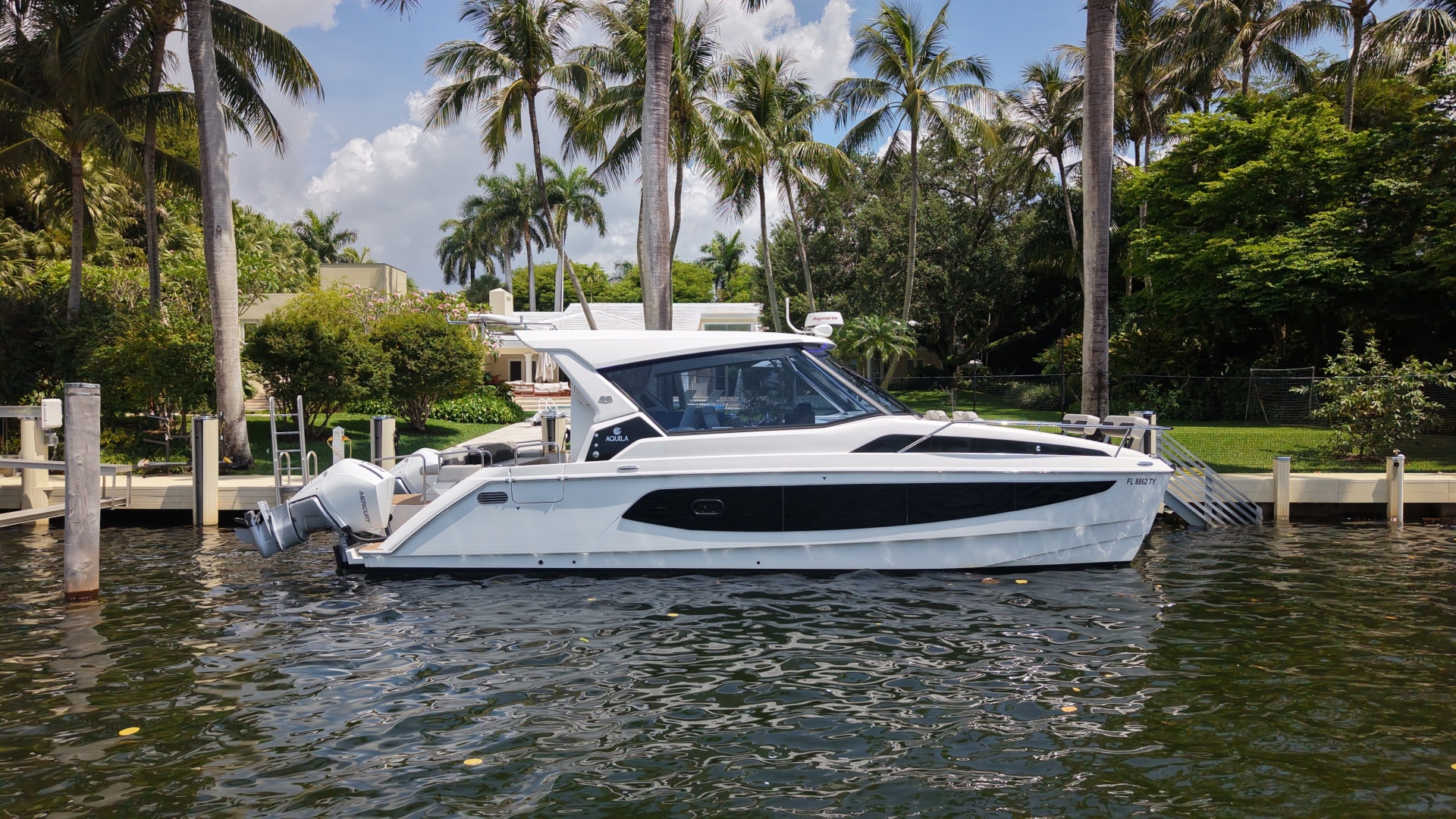 Aquila-36 Sport 2025 -miami-Florida-United States-6081888 | Thumbnail