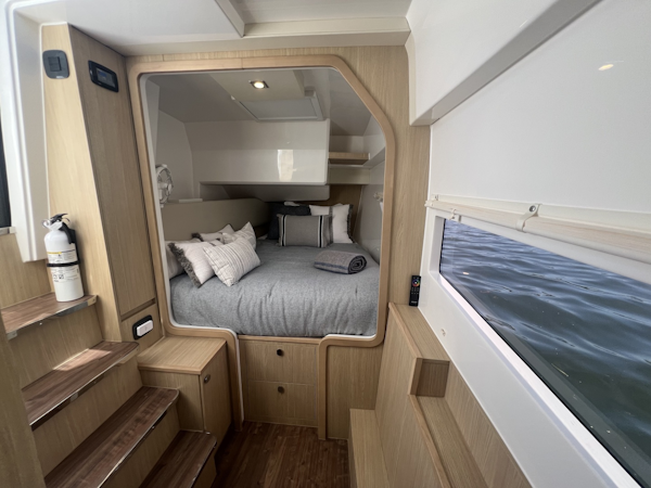 Aquila-36 Sport 2025 -miami-Florida-United States-6081945