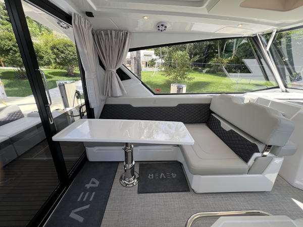 Aquila-36 Sport 2025 -miami-Florida-United States-6082004