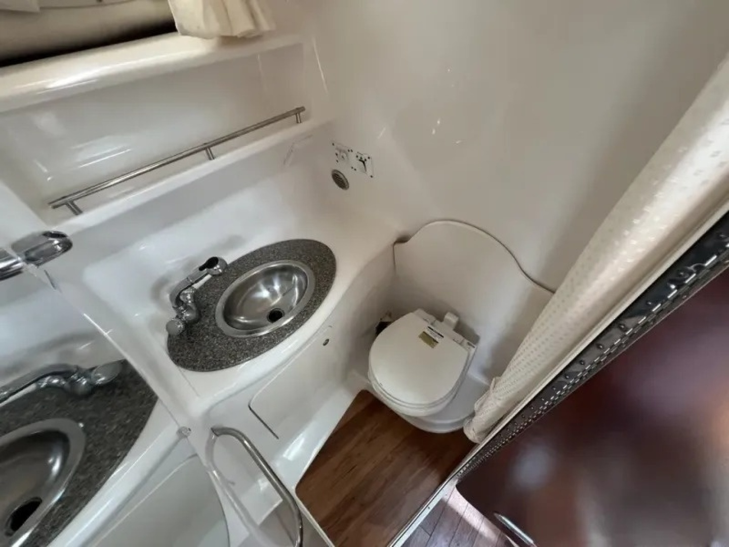 Chaparral-290 Signature 2013-2013 Chaparral 290 Signature Île-aux-Noix-Quebec-Canada-6081407 | Thumbnail