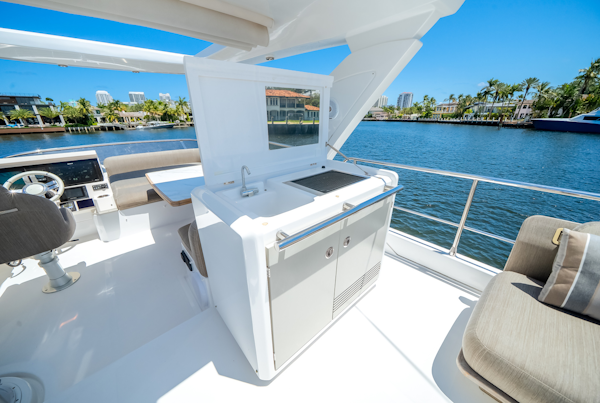 Azimut-50 FLY 2021 -Pompano Beach-Florida-United States-6081604