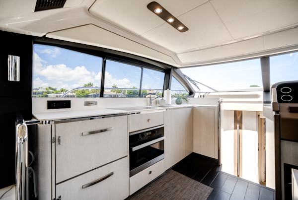 Azimut-50 FLY 2021 -Pompano Beach-Florida-United States-6081611