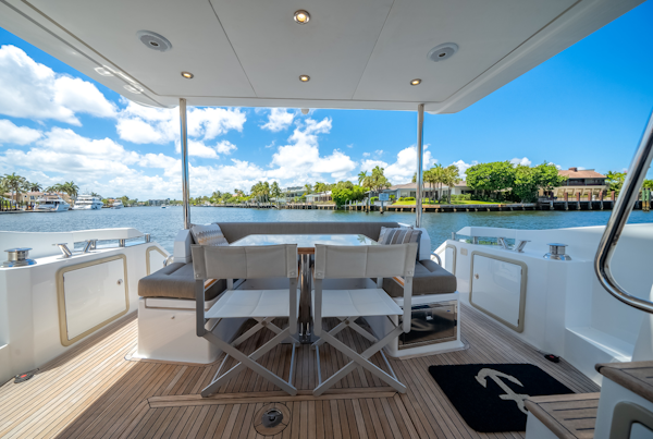 Azimut-50 FLY 2021 -Pompano Beach-Florida-United States-6081590