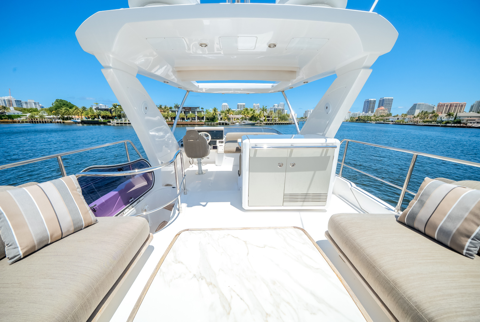 Azimut-50 FLY 2021 -Pompano Beach-Florida-United States-6081597 | Thumbnail
