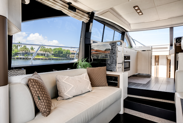 Azimut-50 FLY 2021 -Pompano Beach-Florida-United States-6081607