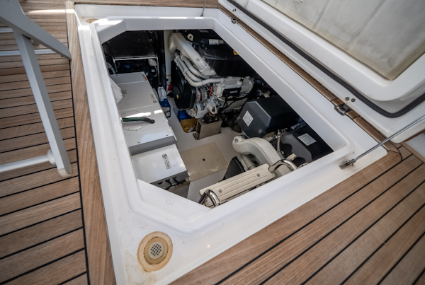 Azimut-50 FLY 2021 -Pompano Beach-Florida-United States-6081632