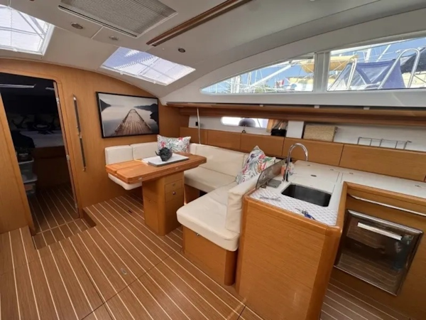Jeanneau-50 Deck Saloon 2011-2011 Jeanneau 50 Deck Saloon Île-aux-Noix-Quebec-Canada-6082652