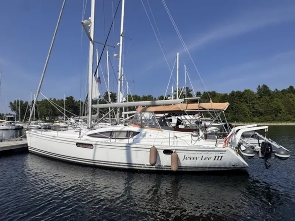 Jeanneau-50 Deck Saloon 2011-2011 Jeanneau 50 Deck Saloon Île-aux-Noix-Quebec-Canada-6082638