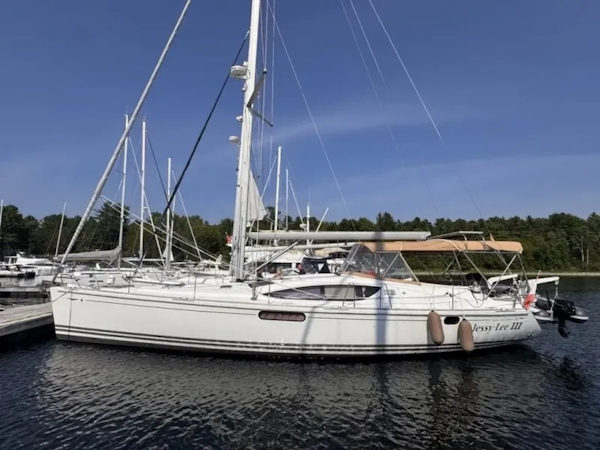 Jeanneau-50 Deck Saloon 2011-2011 Jeanneau 50 Deck Saloon Île-aux-Noix-Quebec-Canada-6082641