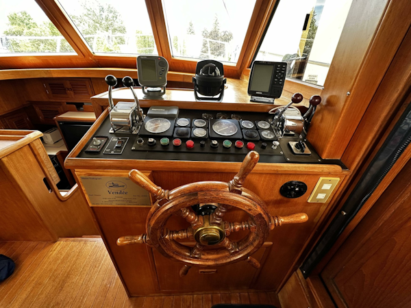 Marine Trader 1990 -Île-aux-Noix-Quebec-Canada-6082679