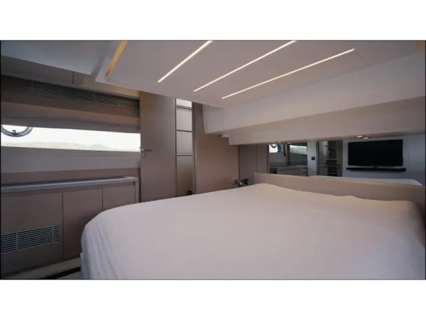 Present Yachts-520S 2018-2018 Prestige Yachts 520S Île-aux-Noix-Quebec-Canada-6082837