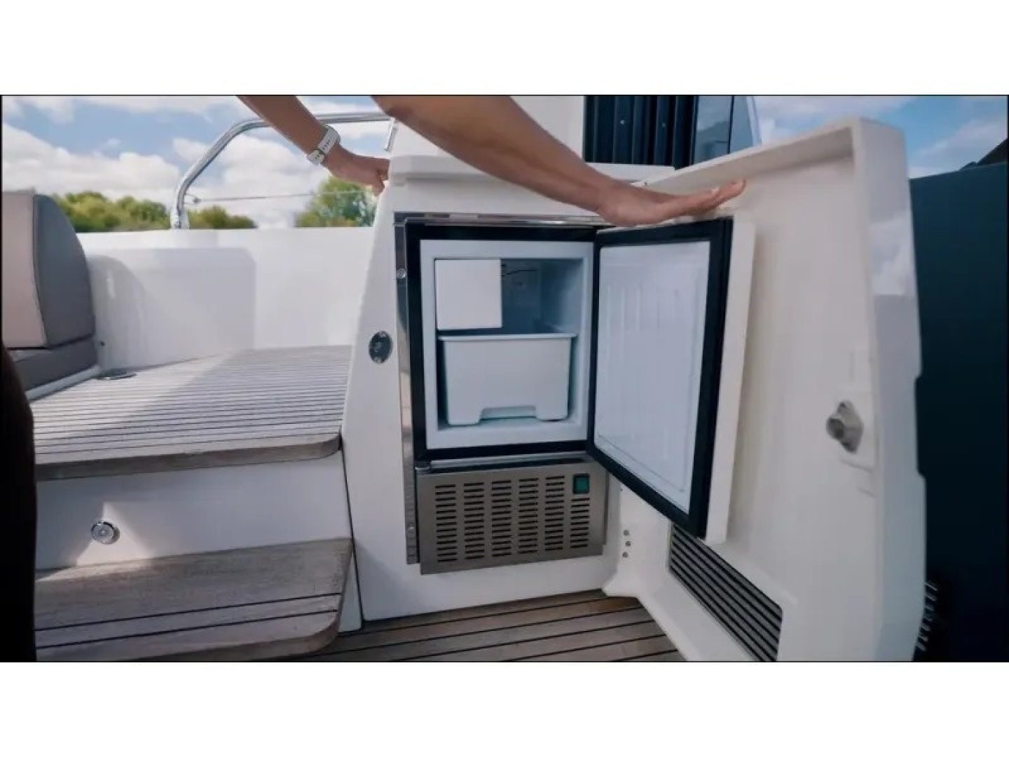 Present Yachts-520S 2018-2018 Prestige Yachts 520S Île-aux-Noix-Quebec-Canada-6082827 | Thumbnail