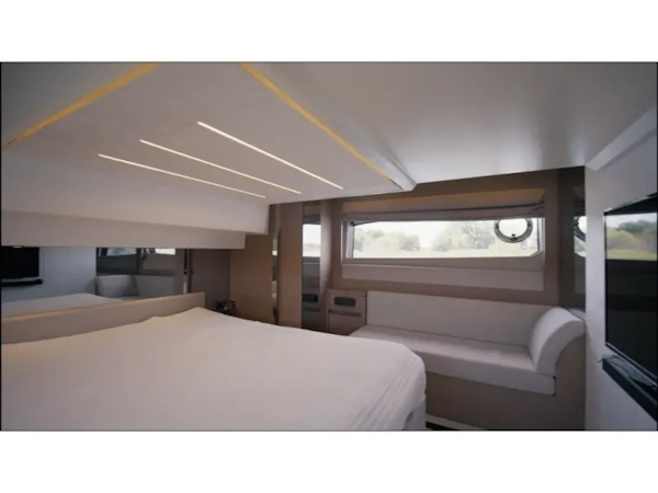 Present Yachts-520S 2018-2018 Prestige Yachts 520S Île-aux-Noix-Quebec-Canada-6082838