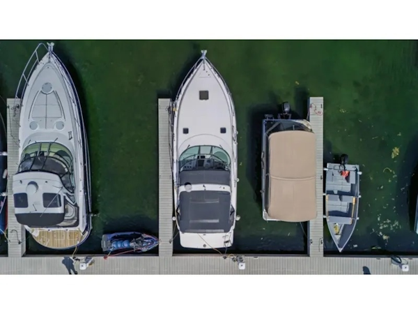 Rinker-Fieste Vee 342 2003-2003 Rinker Fieste Vee 342 St. Catharines-Ontario-Canada-6082939