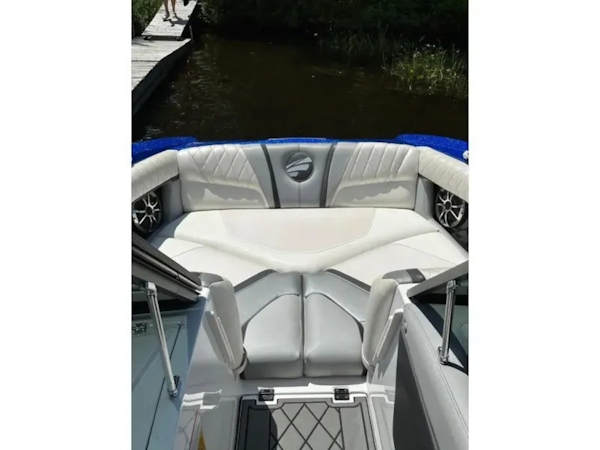Tige-RZX3 2017-2017 Tige Boats RZX3 Île-aux-Noix-Quebec-Canada-6083163