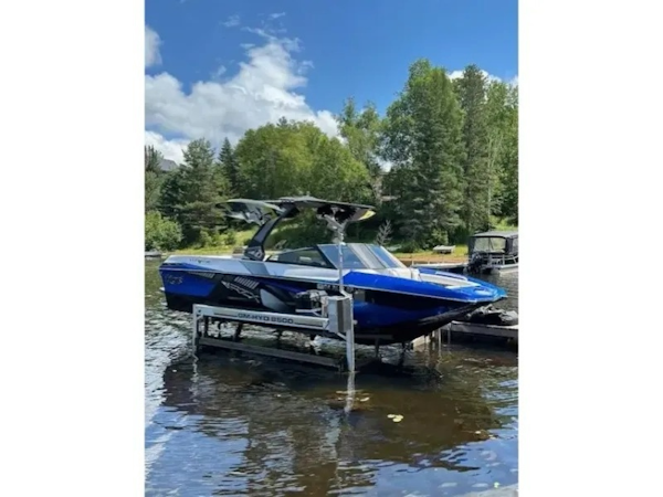 Tige-RZX3 2017-2017 Tige Boats RZX3 Île-aux-Noix-Quebec-Canada-6083156