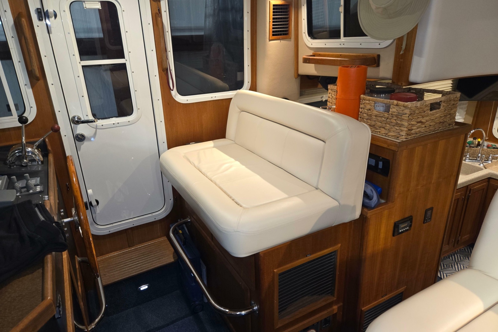 American Tug-34 Pilothouse Trawler 2006-KNOT KAOS Charlevoix-Michigan-United States-6084015 | Thumbnail