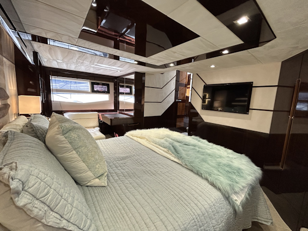 Galeon-550 FLY 2019 -New Rochelle-New York-United States-6084102