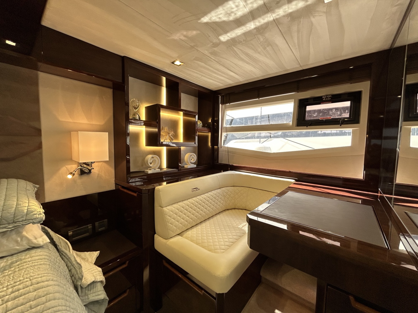 Galeon-550 FLY 2019 -New Rochelle-New York-United States-6084104 | Thumbnail