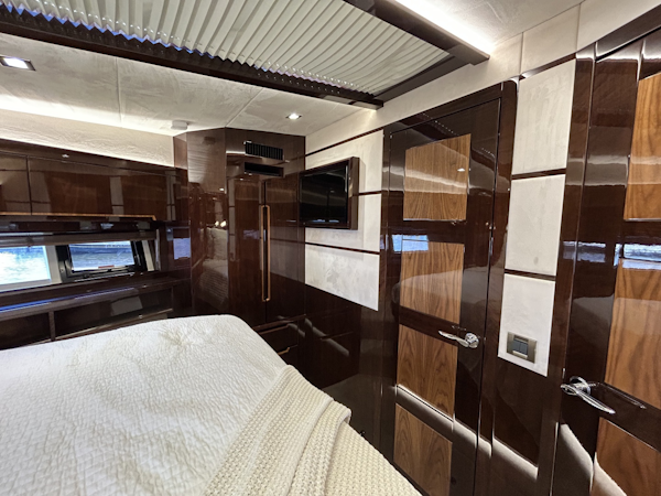 Galeon-550 FLY 2019 -New Rochelle-New York-United States-6084112