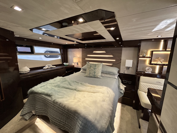 Galeon-550 FLY 2019 -New Rochelle-New York-United States-6084106