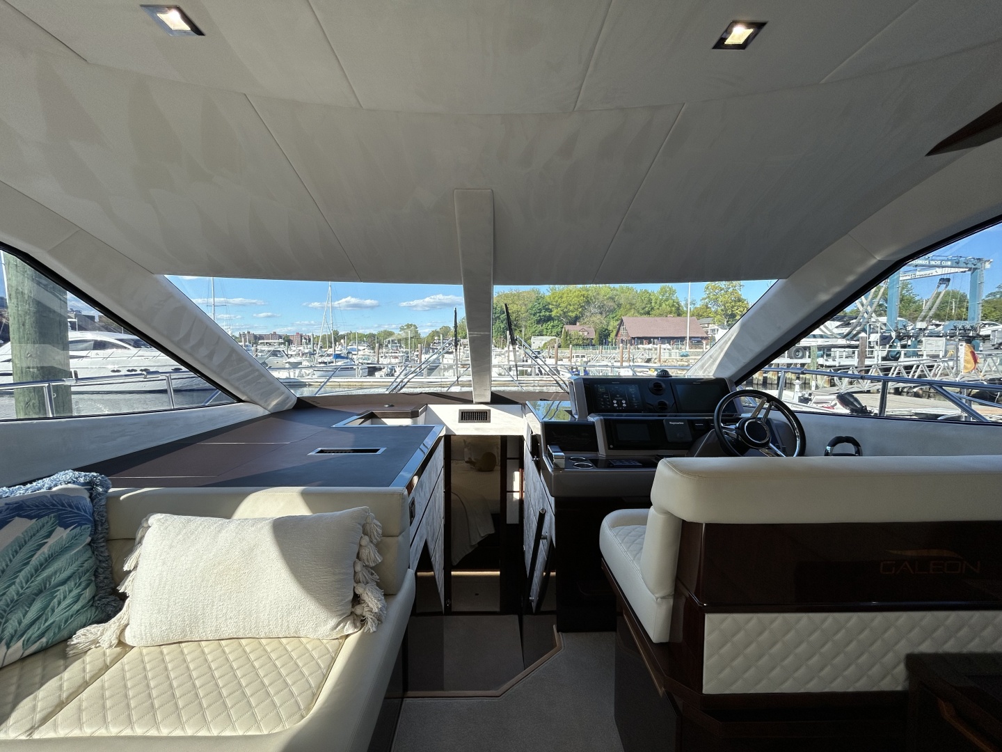 Galeon-550 FLY 2019 -New Rochelle-New York-United States-6084081 | Thumbnail