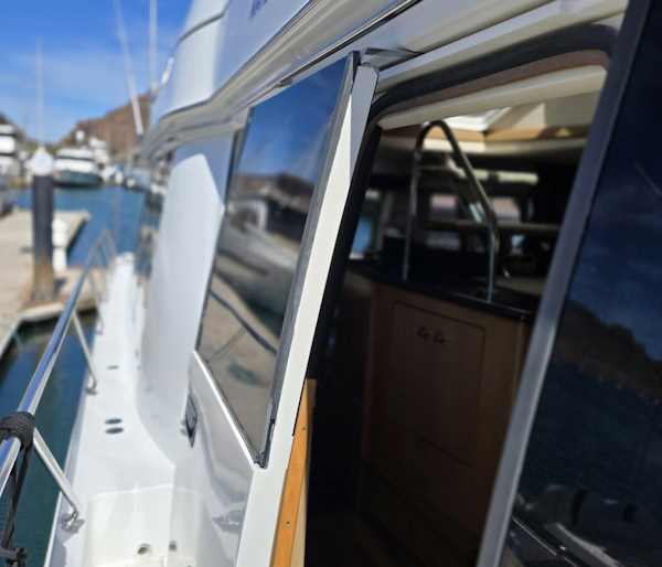 Carver-570 Voyager Pilothouse 2001-Marlin Monroe San Carlos. Sonora-Mexico-6084342
