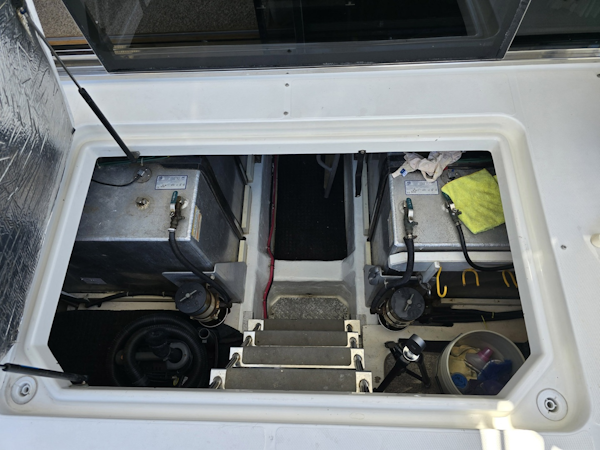 Carver-570 Voyager Pilothouse 2001-Marlin Monroe San Carlos. Sonora-Mexico-6084323