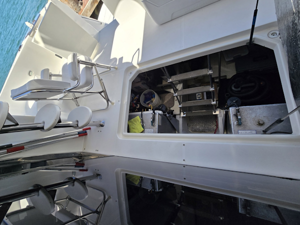 Carver-570 Voyager Pilothouse 2001-Marlin Monroe San Carlos. Sonora-Mexico-6084322