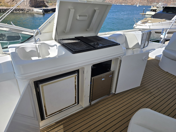 Carver-570 Voyager Pilothouse 2001-Marlin Monroe San Carlos. Sonora-Mexico-6084357