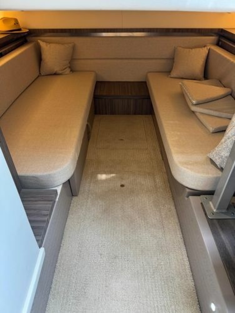 Sea Ray-Sundancer 320 Outboard 2021 -Normandy Beach-New Jersey-United States-6085319 | Thumbnail