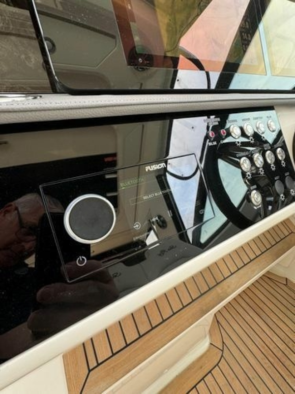 Sea Ray-Sundancer 320 Outboard 2021 -Normandy Beach-New Jersey-United States-6085313