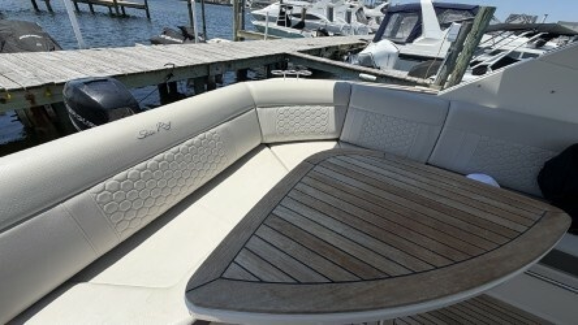 Sea Ray-Sundancer 320 Outboard 2021 -Normandy Beach-New Jersey-United States-6151510 | Thumbnail