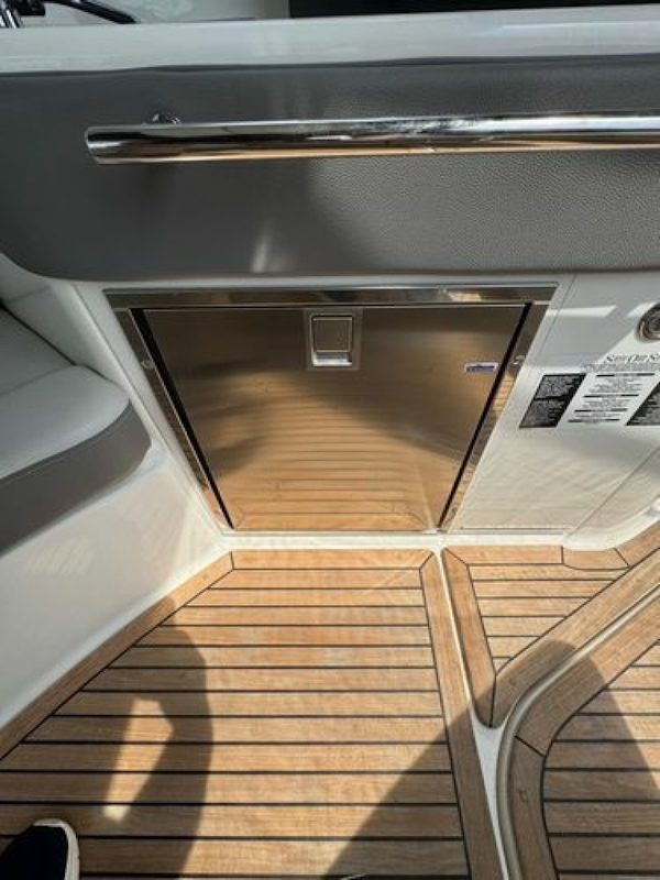 Sea Ray-Sundancer 320 Outboard 2021 -Normandy Beach-New Jersey-United States-6085331